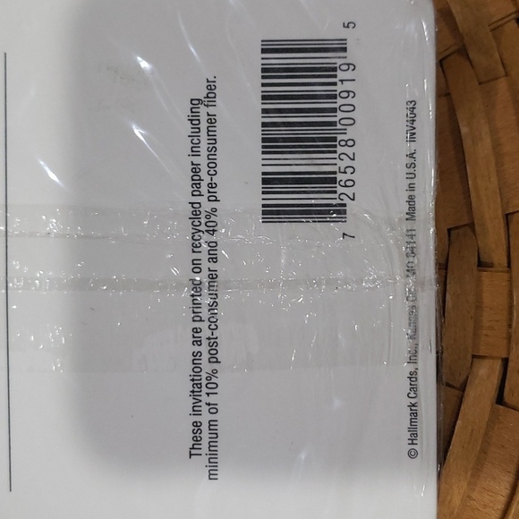 Bridal Shower Party Invitations By Hallmark Cards 8 Included Wedding Shower - Picture 4 of 10